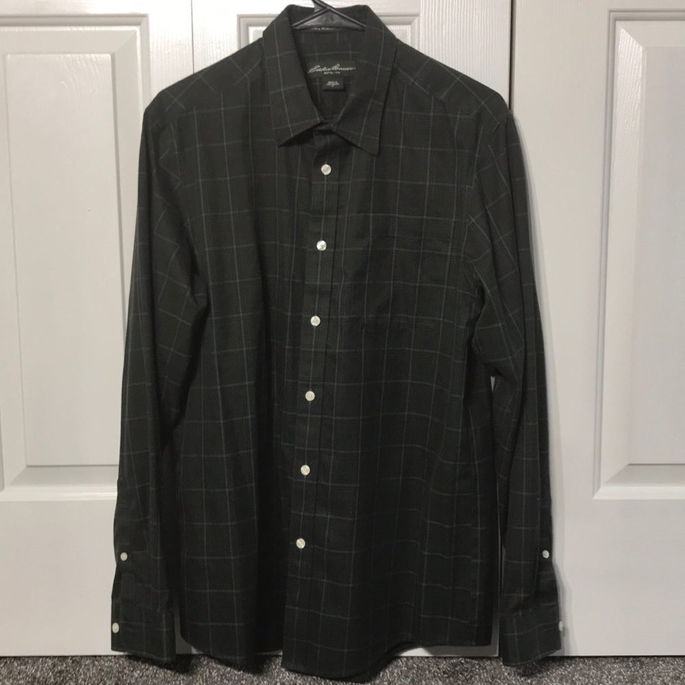 NWOT EDDIE BAUER Plaid Button Down Shirt Size MED
